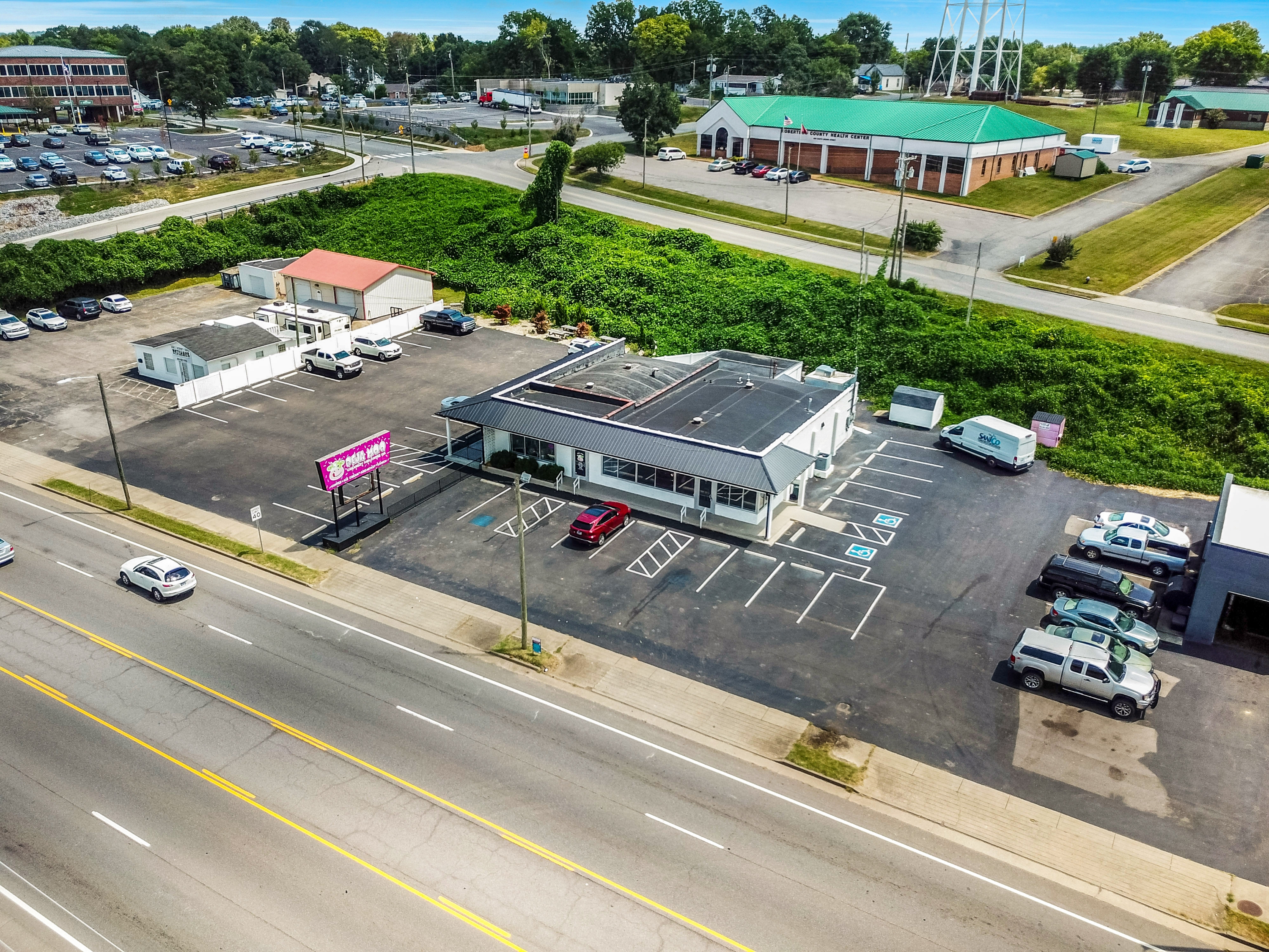 806 Memorial Boulevard